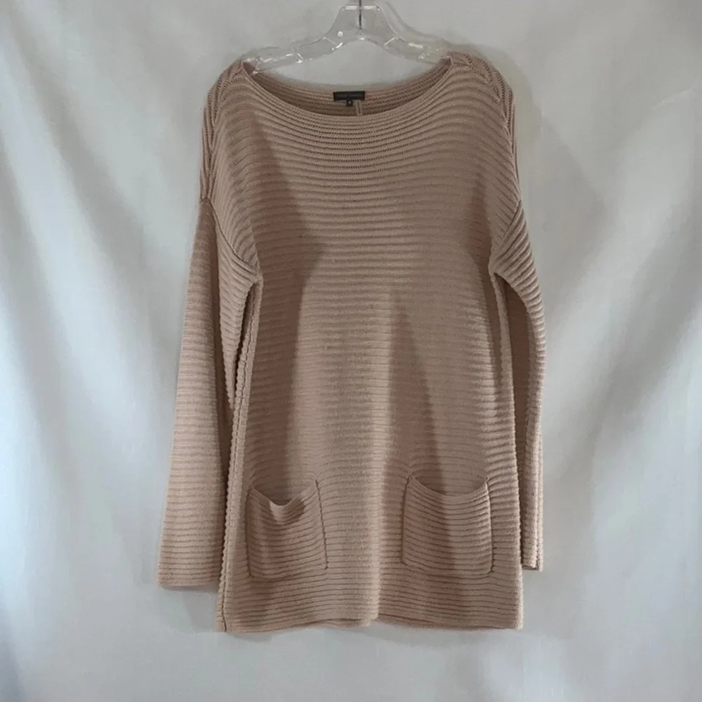 725 10/$50🏄🏻‍♀️ Vince Camuto Pink Cotton Blend Knit Tunic Sweater with Pockets